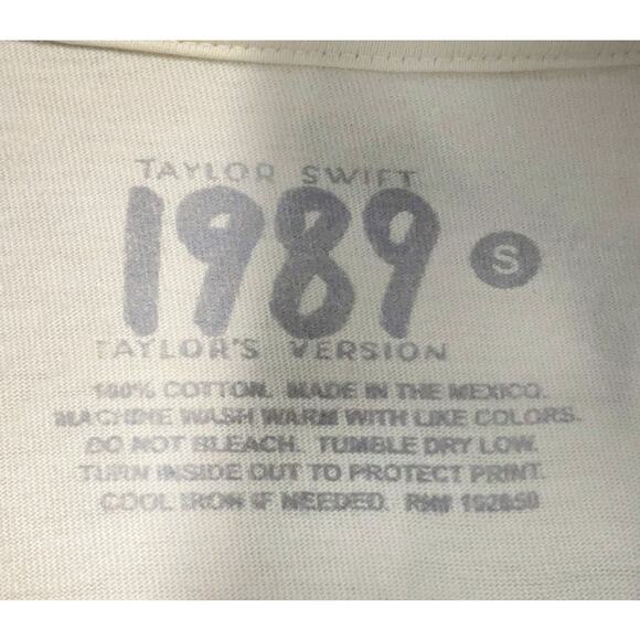 Taylor Swift 1989 Yellow Photo Tee Stay Album Seagulls Distressed Size S - Picture 7 of 10